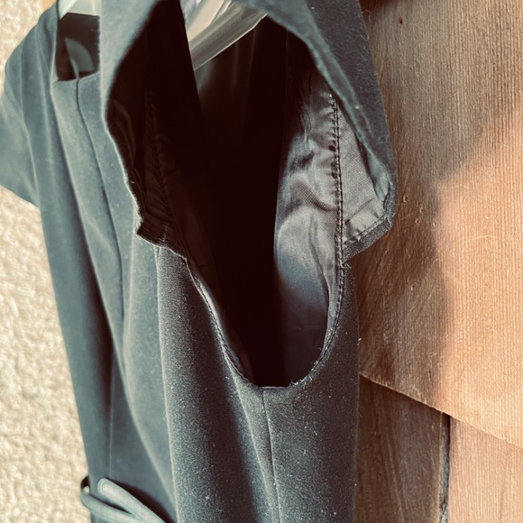 Long Tall Sally Dress Size 14 Black Cap Sleeve Round Neck Flared Stretch Lined - Picture 5 of 11